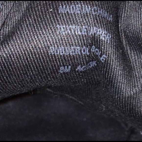 Michael Kors sneakers 👟 (black and white) - Picture 7 of 8